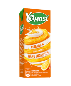 Sữa chua uống hương cam của YoMost 170ml
